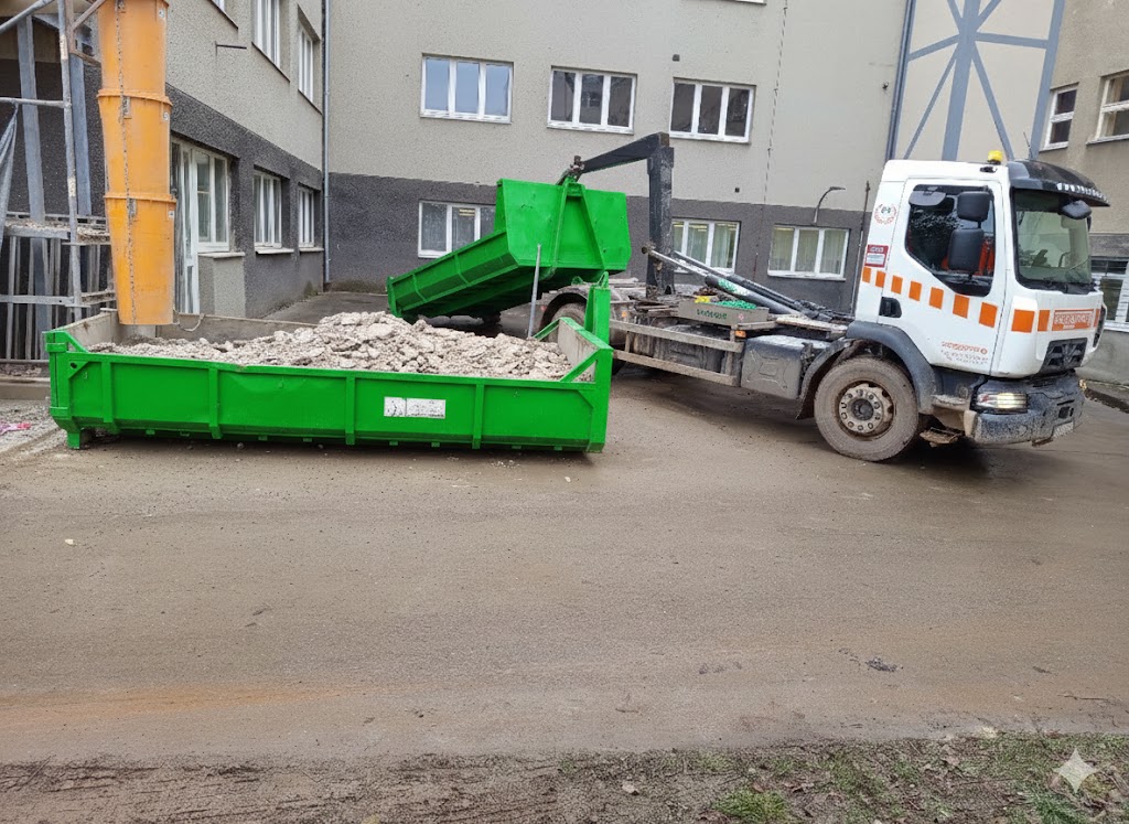 Rekonstrukce vnitřních prostor biskupského gymnázia v Brně na Barvičově ulici